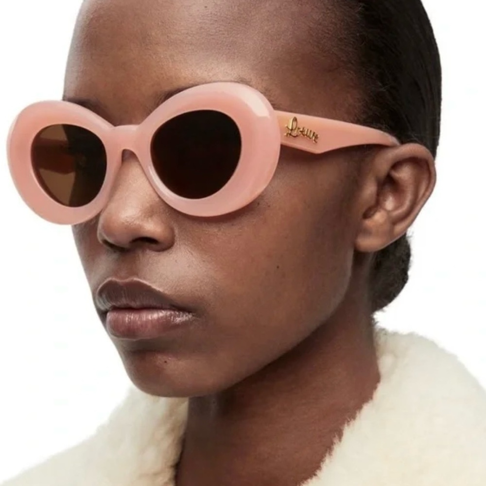 LOEWE curvy sunglasses (NWT) with case